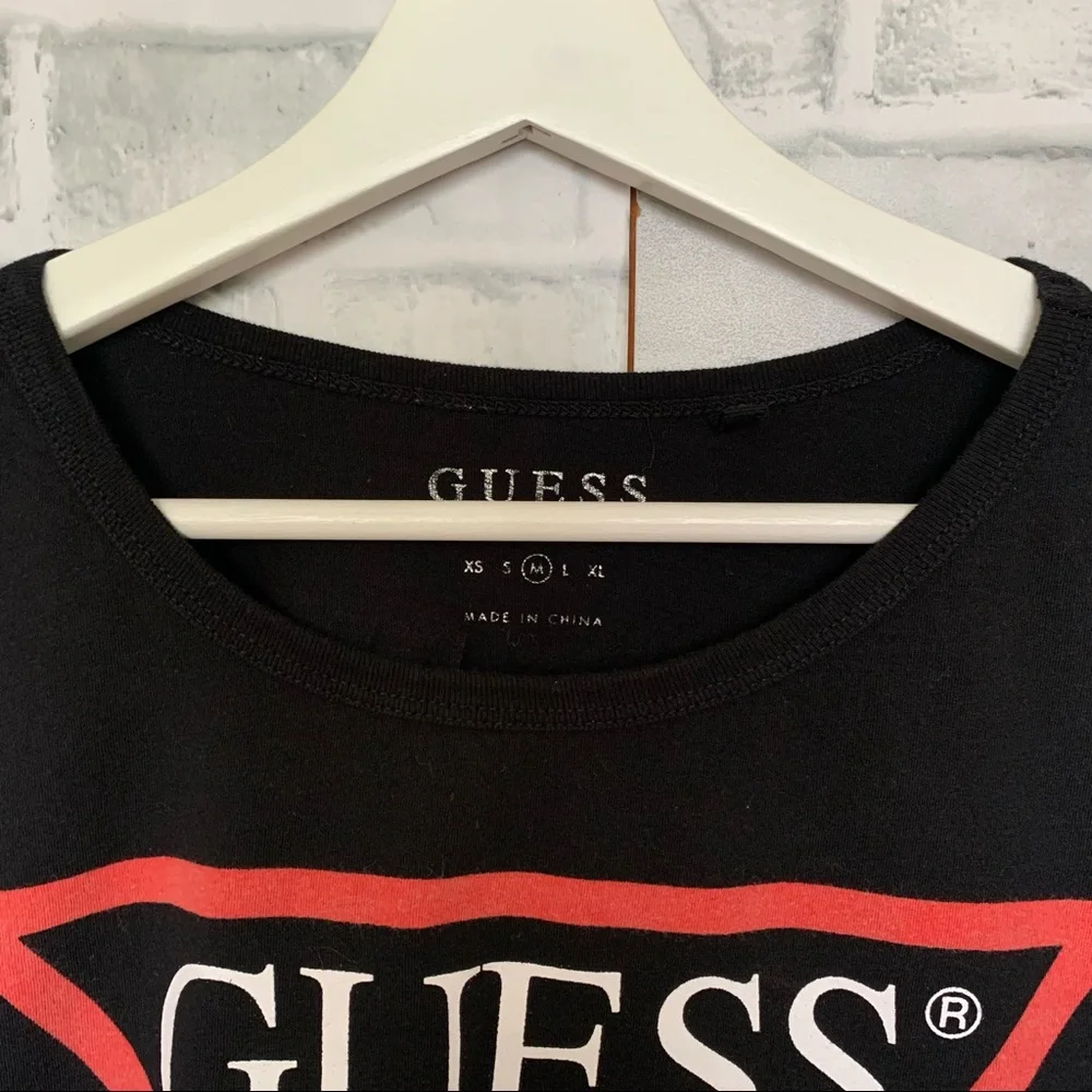 Guess Women's Black Cropped T-Shirt Size M - Picture 4 of 5